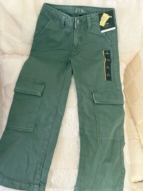 art class Men's Forest Green Cargo Pants with Utility Pockets